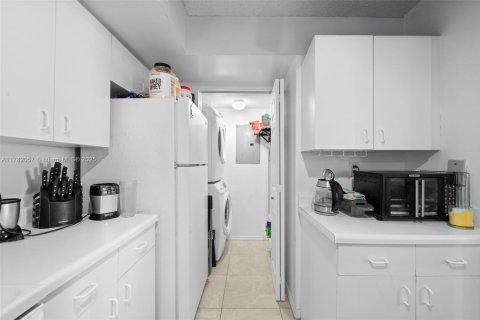 Condominio en venta en Davie, Florida, 2 dormitorios, 104.42 m2 № 1735816 - foto 8