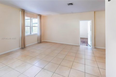 Villa ou maison à vendre à Homestead, Floride: 3 chambres, 167.22 m2 № 1987231 - photo 13