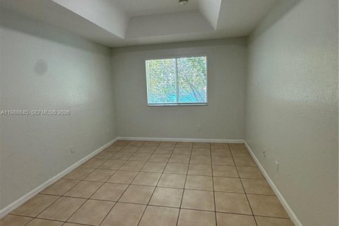 Купить виллу или дом в Хомстед, Флорида 4 спальни, 132.2м2, № 2051086 - фото 25