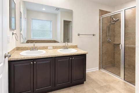 Villa ou maison à louer à Kissimmee, Floride: 3 chambres, 185.8 m2 № 2386622 - photo 23