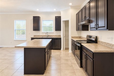 Villa ou maison à louer à Kissimmee, Floride: 3 chambres, 185.8 m2 № 2386622 - photo 6