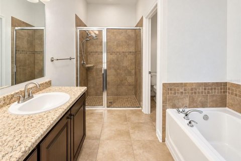 Villa ou maison à louer à Kissimmee, Floride: 3 chambres, 185.8 m2 № 2386622 - photo 24