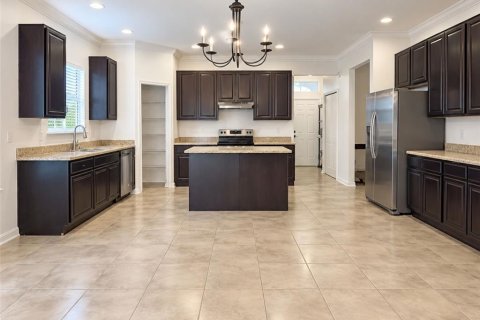 Villa ou maison à louer à Kissimmee, Floride: 3 chambres, 185.8 m2 № 2386622 - photo 5