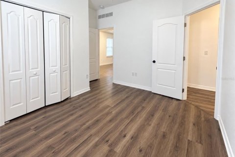 Villa ou maison à louer à Kissimmee, Floride: 3 chambres, 185.8 m2 № 2386622 - photo 18