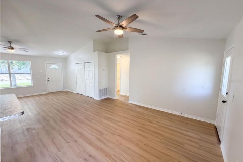 Villa ou maison à vendre à Palm Bay, Floride: 3 chambres, 123.84 m2 № 2398808 - photo 8