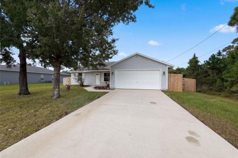 Villa ou maison à Palm Bay, Floride 3 chambres, 123.84 m2 № 2398808