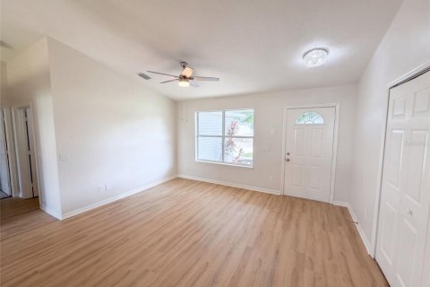 Villa ou maison à vendre à Palm Bay, Floride: 3 chambres, 123.84 m2 № 2398808 - photo 10