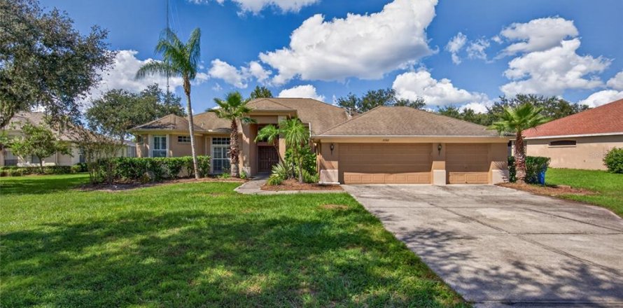 Villa ou maison à Riverview, Floride 5 chambres, 284.37 m2 № 2416701