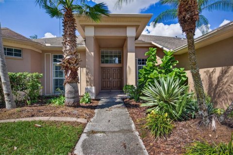 Villa ou maison à vendre à Riverview, Floride: 5 chambres, 284.37 m2 № 2416701 - photo 2
