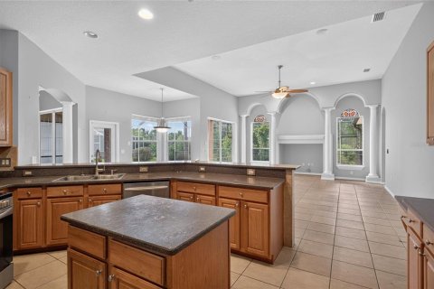 Villa ou maison à vendre à Riverview, Floride: 5 chambres, 284.37 m2 № 2416701 - photo 10