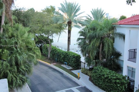 Купить кондоминиум в Авентура, Флорида 2 спальни, 110.65м2, № 1958194 - фото 3