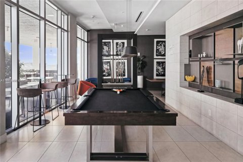 Condominio en venta en Miami, Florida, 2 dormitorios, 97.36 m2 № 2035480 - foto 10