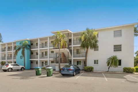 Condominio en venta en Bradenton, Florida, 2 dormitorios, 95.32 m2 № 1824812 - foto 1