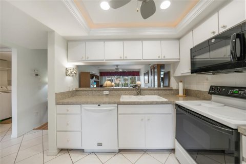 Copropriété à vendre à Lake Suzy, Floride: 2 chambres, 106.37 m2 № 1910208 - photo 9