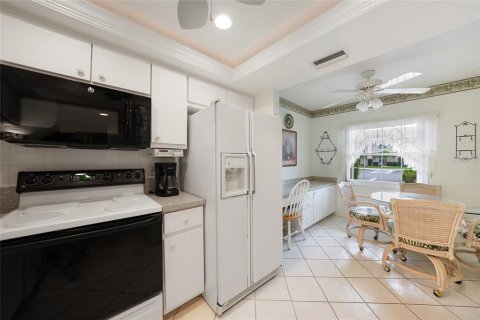 Copropriété à vendre à Lake Suzy, Floride: 2 chambres, 106.37 m2 № 1910208 - photo 11