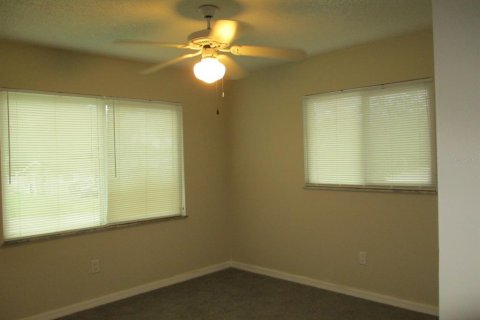 Villa ou maison à vendre à Spring Hill, Floride: 4 chambres, 132.29 m2 № 1307463 - photo 23