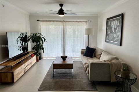 Apartamento en alquiler en Davie, Florida, 2 dormitorios, 104.42 m2 № 2004431 - foto 3