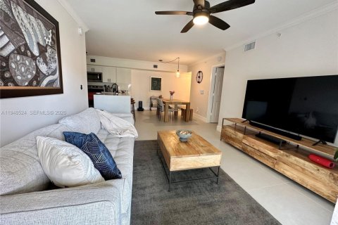 Apartamento en alquiler en Davie, Florida, 2 dormitorios, 104.42 m2 № 2004431 - foto 2