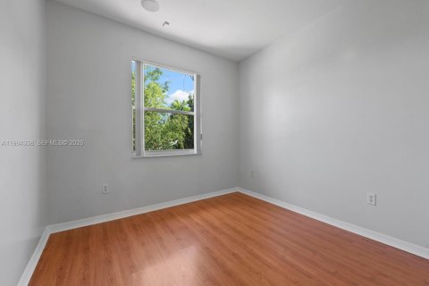 Adosado en alquiler en Miramar, Florida, 4 dormitorios, 180.14 m2 № 2056378 - foto 29