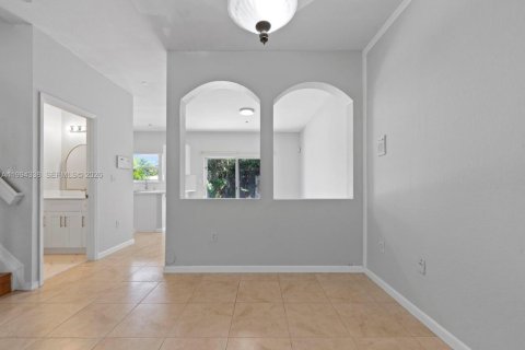 Adosado en alquiler en Miramar, Florida, 4 dormitorios, 180.14 m2 № 2056378 - foto 18