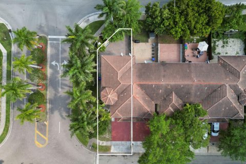 Adosado en alquiler en Miramar, Florida, 4 dormitorios, 180.14 m2 № 2056378 - foto 6