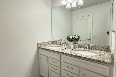 Touwnhouse à louer à Kissimmee, Floride: 5 chambres, 210.42 m2 № 2430404 - photo 23