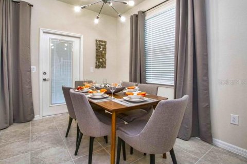 Touwnhouse à louer à Kissimmee, Floride: 5 chambres, 210.42 m2 № 2430404 - photo 11