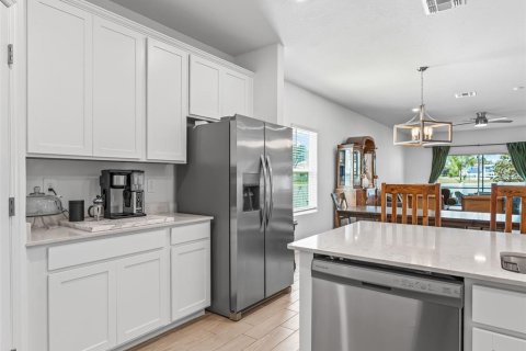 Villa ou maison à vendre à Ocala, Floride: 4 chambres, 197.6 m2 № 2402989 - photo 17