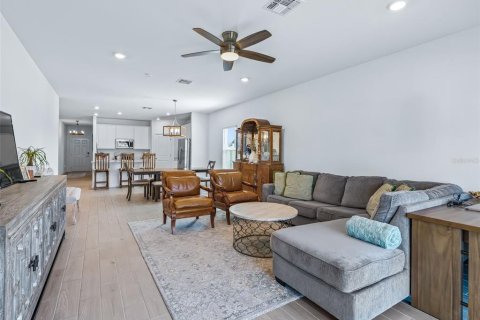 Villa ou maison à vendre à Ocala, Floride: 4 chambres, 197.6 m2 № 2402989 - photo 14