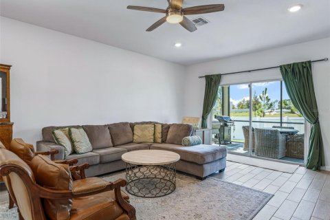 Villa ou maison à vendre à Ocala, Floride: 4 chambres, 197.6 m2 № 2402989 - photo 10