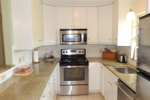 House in Dade City, Florida 3 bedrooms, 121.89 sq.m. № 1744567 - photo 20