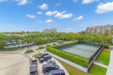 Condo in Key Biscayne, Florida, 2 bedrooms  № 1868766 - photo 18