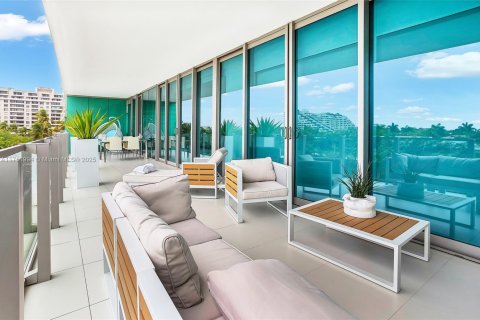 Condo in Key Biscayne, Florida, 2 bedrooms  № 1868766 - photo 17