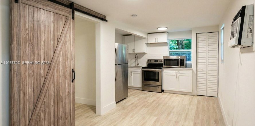 Villa ou maison à Miami, Floride 1 chambre, 240.52 m2 № 2041825