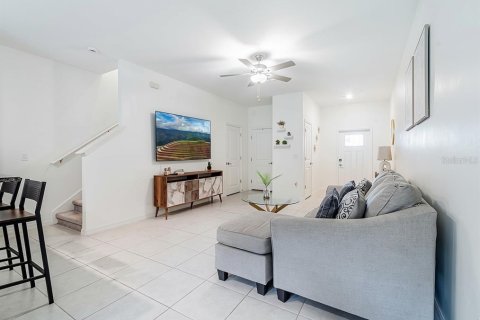 Adosado en venta en Land O' Lakes, Florida, 3 dormitorios, 151.8 m2 № 2156302 - foto 13