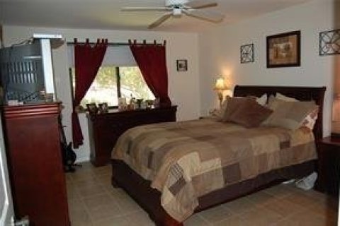 Townhouse in Fort Lauderdale, Florida 3 bedrooms, 130.06 sq.m. № 1217173 - photo 1