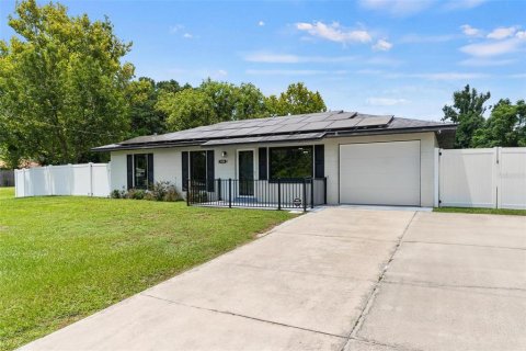 House in Tavares, Florida 3 bedrooms, 97.83 sq.m. № 1869300 - photo 3