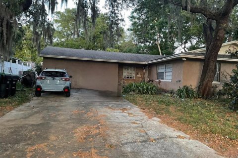 House in Orlando, Florida 5 bedrooms, 216.56 sq.m. № 2166167