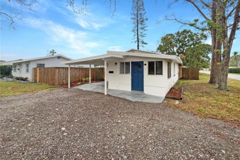 Casa en venta en Saint Petersburg, Florida, 2 dormitorios, 79.62 m2 № 1538830 - foto 9