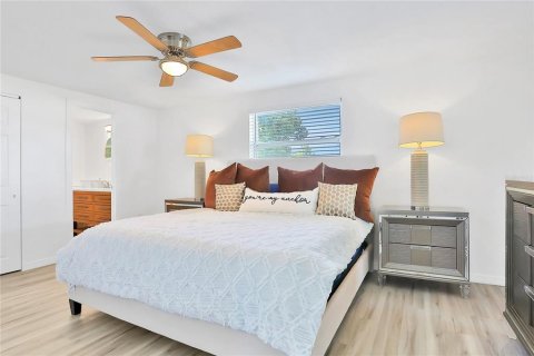 Villa ou maison à louer à Port Charlotte, Floride: 2 chambres, 141.86 m2 № 214861 - photo 6