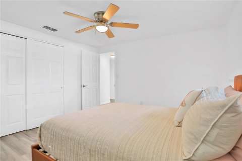 Villa ou maison à louer à Port Charlotte, Floride: 2 chambres, 141.86 m2 № 214861 - photo 15