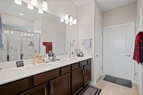 House in Land O' Lakes, Florida 2 bedrooms, 130.53 sq.m. № 1824716 - photo 11