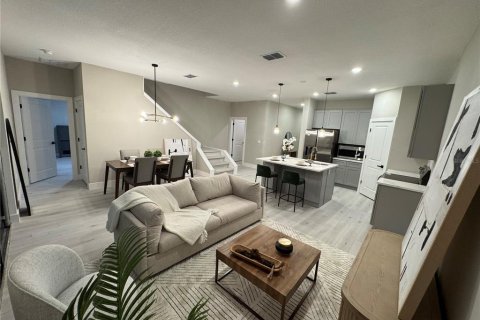 Casa en venta en Gotha, Florida, 4 dormitorios, 176.51 m2 № 1807212 - foto 9