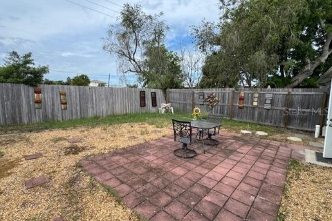 Studio in Madeira Beach, Florida № 1900248 - photo 10