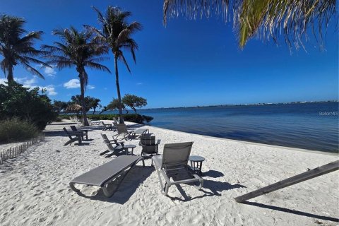 Copropriété à louer à Bradenton, Floride: 3 chambres, 154.59 m2 № 2227059 - photo 30