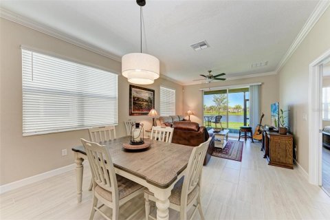 House in Parrish, Florida 3 bedrooms, 138.42 sq.m. № 1798299 - photo 14