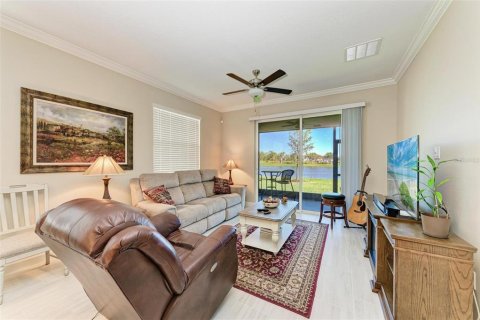 House in Parrish, Florida 3 bedrooms, 138.42 sq.m. № 1798299 - photo 13