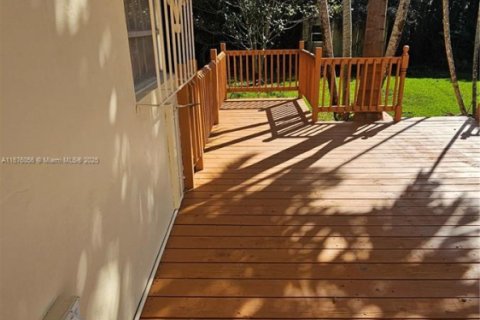 Villa ou maison à vendre à El Portal, Floride: 3 chambres, 137.4 m2 № 1936716 - photo 24