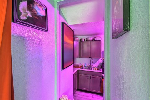 Купить коммерческую недвижимость в Галфпорта, Флорида 5 спален, 256.97м2, № 1898984 - фото 26