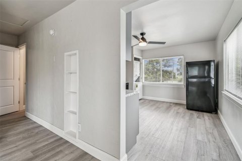 Купить коммерческую недвижимость в Галфпорта, Флорида 5 спален, 256.97м2, № 1898984 - фото 30